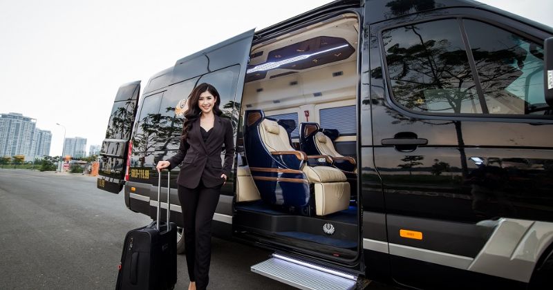 Thuê xe đưa đón khách nước ngoài tại Minh Khôi